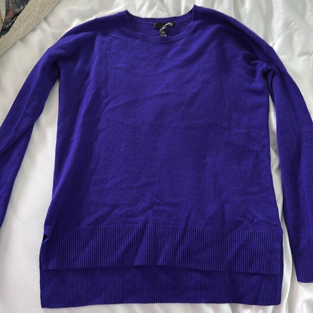 100% cashmere Aqua Bloomingdales sweater